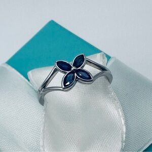 Vintage Tiffany & Co. 1997 Platinum Blue Sapphire Victoria Ring with Packaging